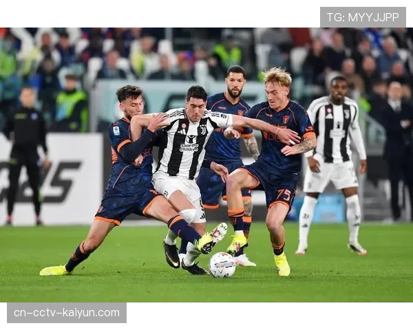 尤文图斯官方确认:弗拉霍维奇因脚踝伤势将缺阵两周,无缘对阵罗马。 尤文图斯官方确认:弗拉霍维奇因脚踝伤势将缺阵两周,无缘对阵罗马。